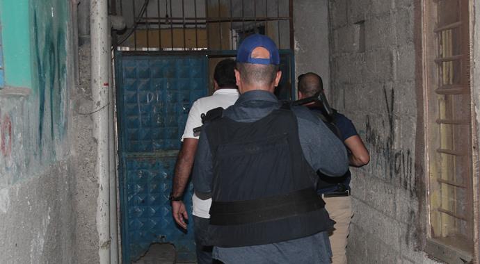 Hakimin aracına ses bombalı saldırı