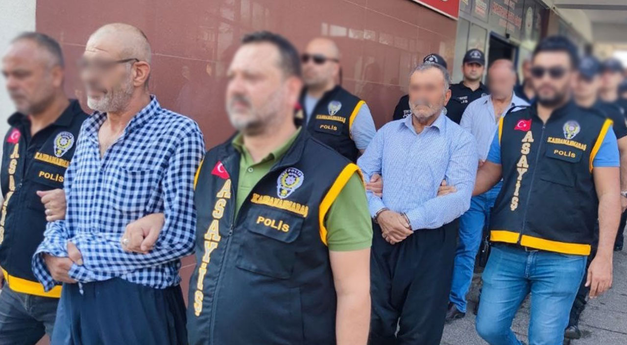 25 yıl sonra cesetleri bulunan baba-kızın katili anne çıktı! 25 yıl sonra cesetleri bulunan baba-kızın katili anne çıktı!
