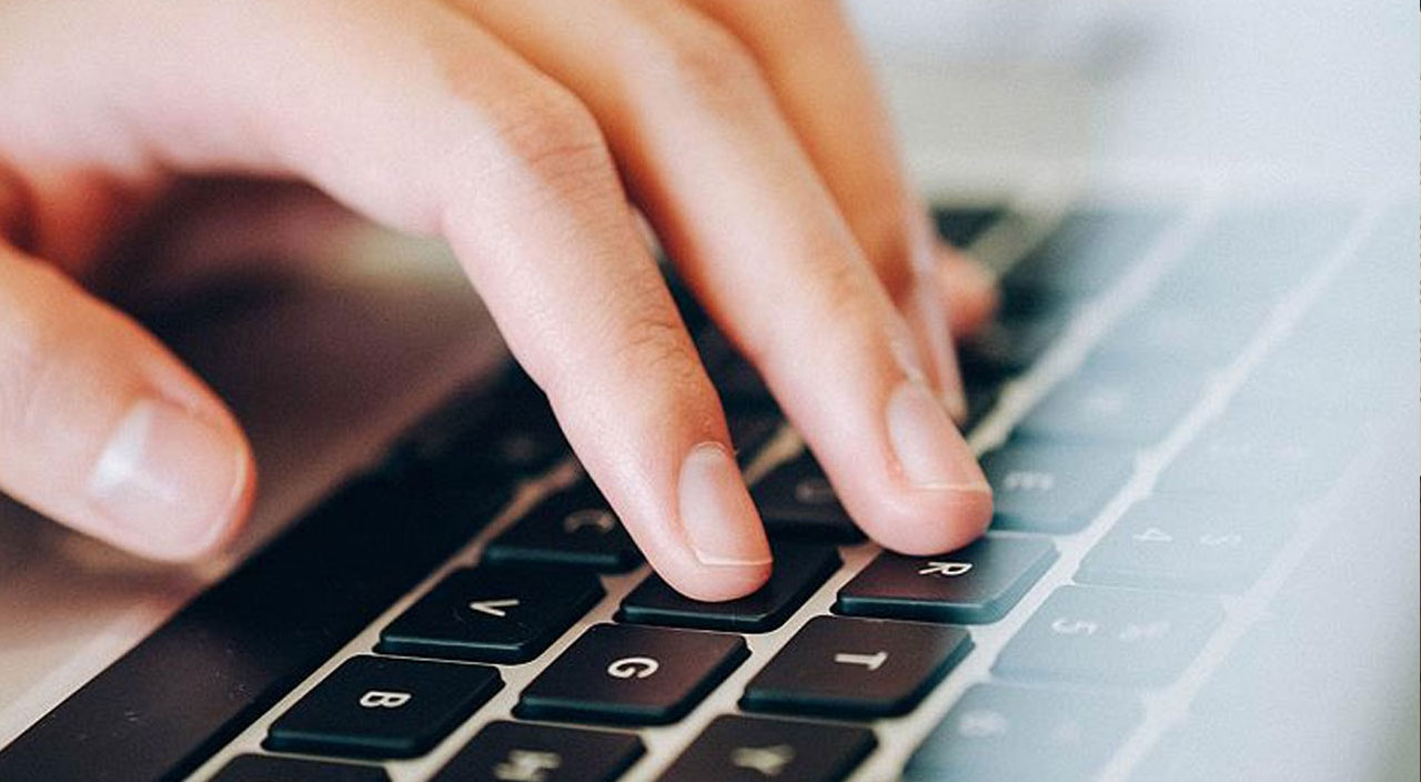 Araç kiralama şirketlerinin internet sitesini kopyalayarak 5 milyon liralık vurgun yapan şebekenin yöntemi deşifre edildi
