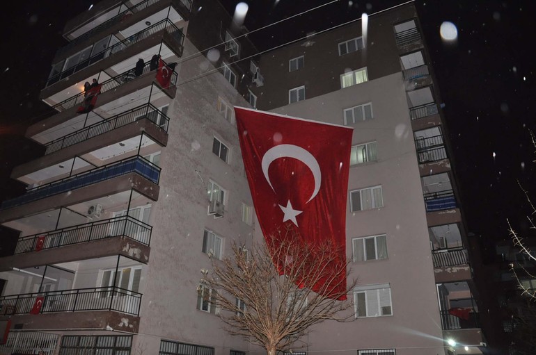 Şehidin ailesi acı haberi alınca yıkıldılar