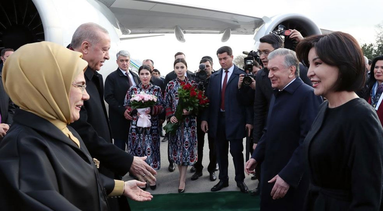 Cumhurbaşkanı Erdoğan Özbekistan'da Cumhurbaşkanı Erdoğan Özbekistan'da