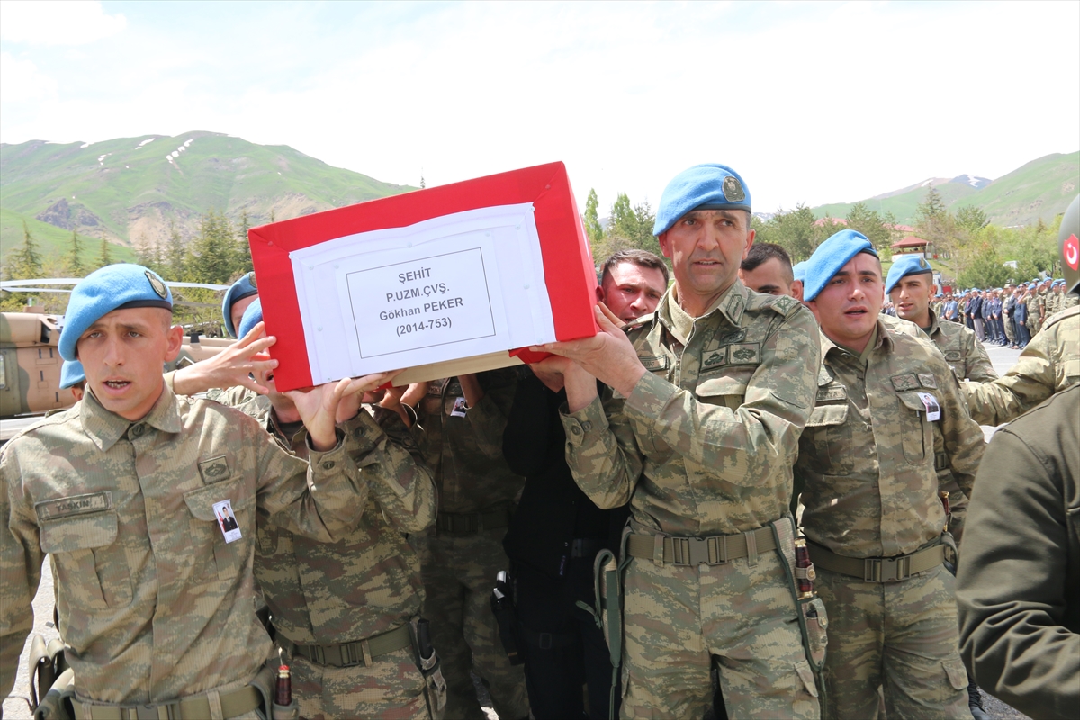 Şehit Uzman Çavuş Gökhan Peker'e veda