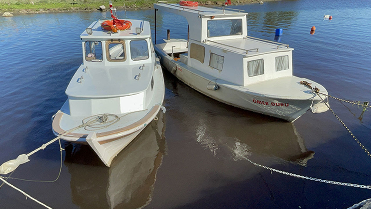 Haliç’te endişelendiren görüntü: Suyun rengi kahverengiye döndü
