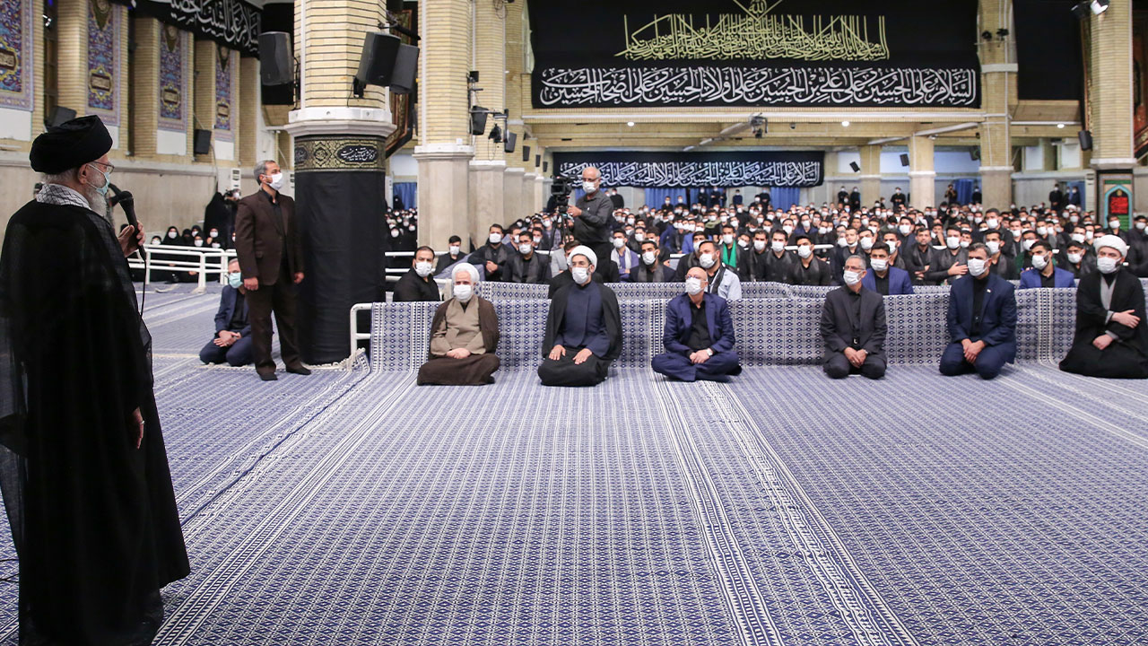 Öldüğü iddia ediliyordu: İran Dini Lideri Hamaney, kameraların karşısına çıktı