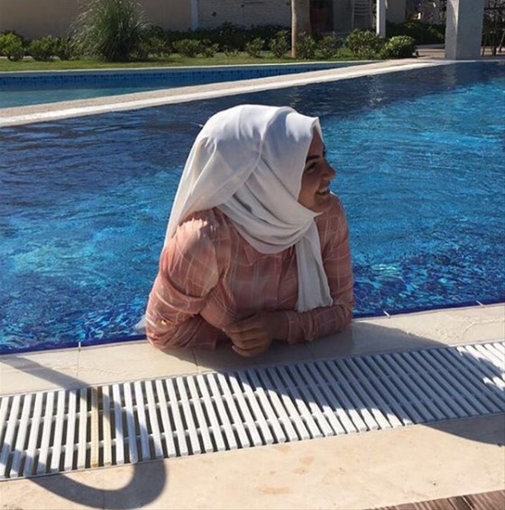 Hanife'nin havuz görüntüleri ortaya çıktı