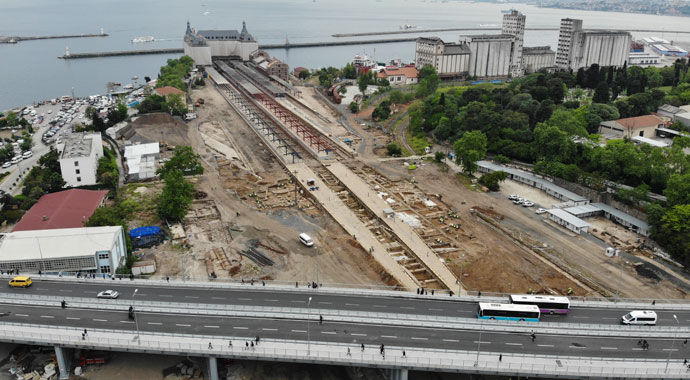 Haydarpaşa’da ortaya çıkan 1700 yıllık tarih havadan görüntülendi