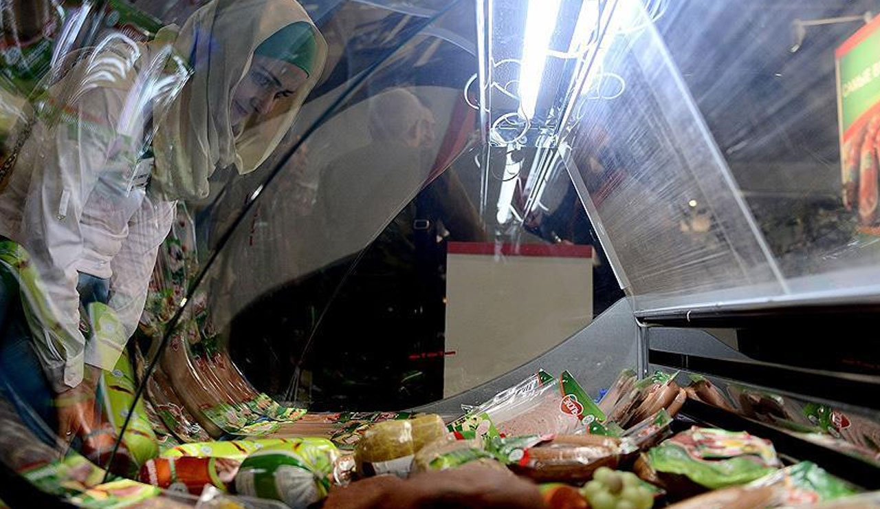 Pandemide dünya 'helal'e koştu