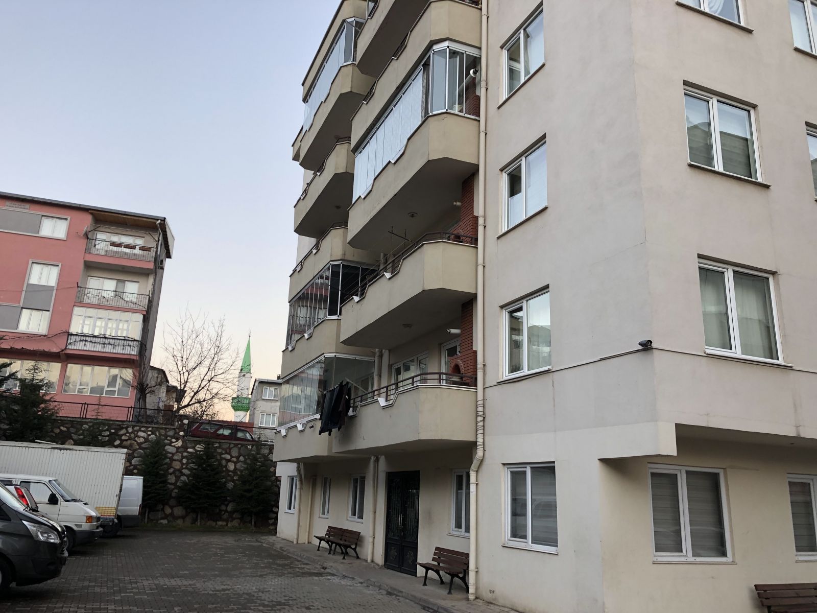 Genç hemşirenin feci ölümü