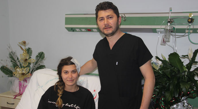 Genç hemşireyi felç olmaktan kurtaran operasyon