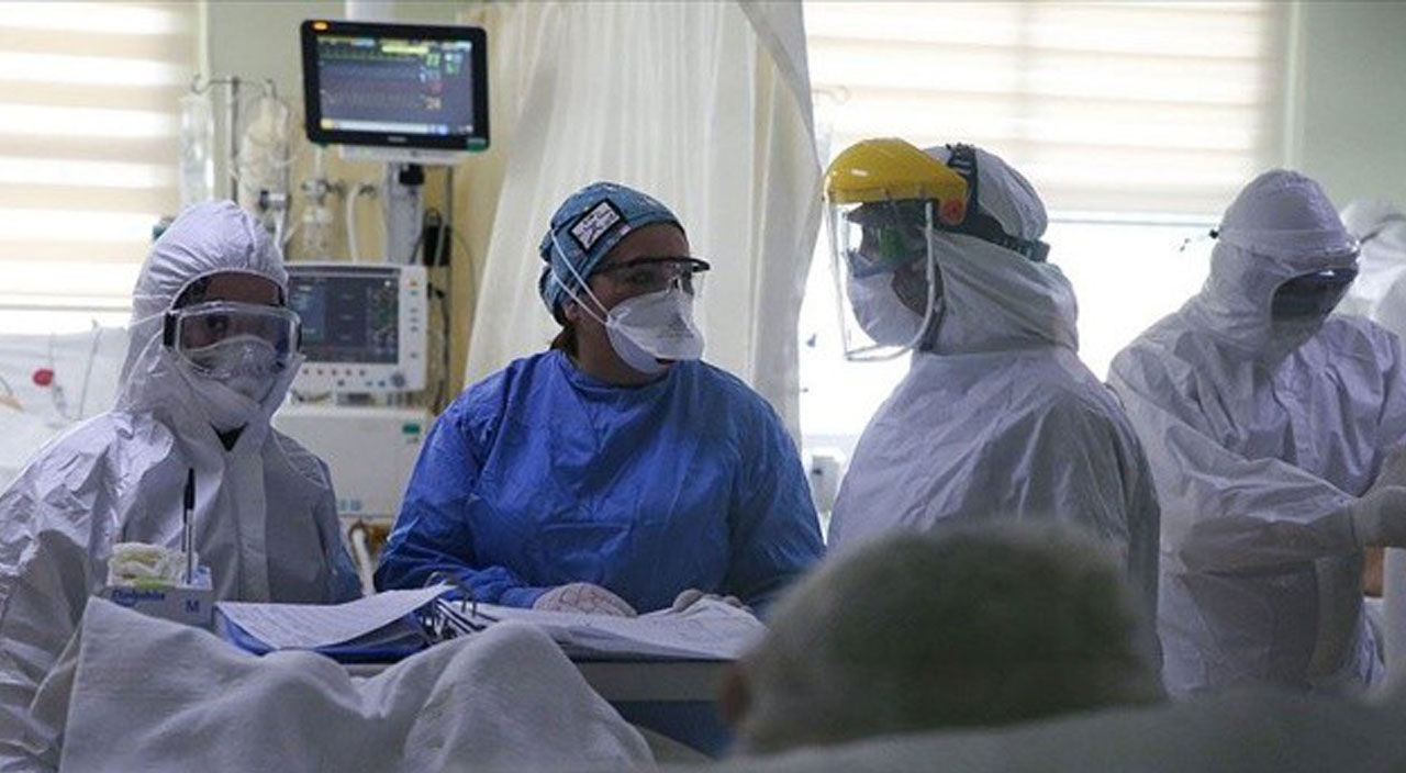 Araştırmayla kanıtlandı: Omicron vakalarının hastaneye kaldırılma riski daha az Araştırmayla kanıtlandı: Omicron vakalarının hastaneye kaldırılma riski daha az