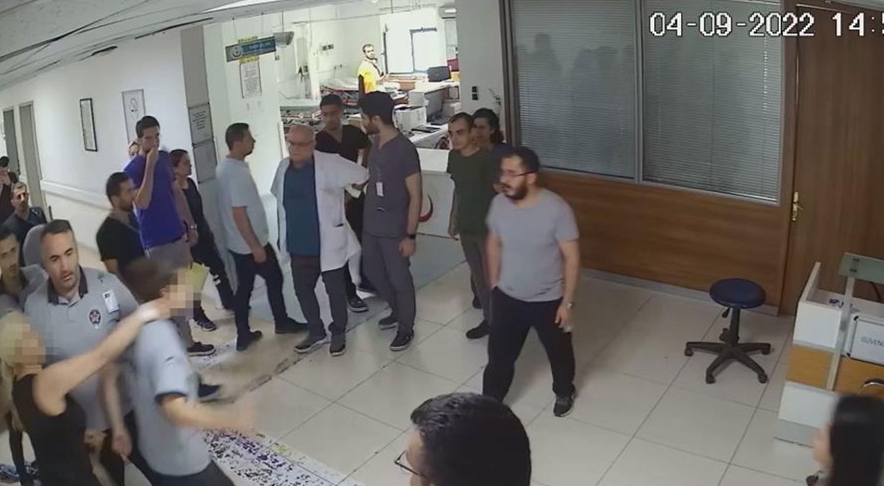 Anne-kız dehşet saçtı.. 'Serum takmıyorlar' diye hastaneyi birbirine kattılar!