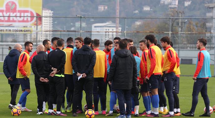 Hikmet Karaman'dan Kweuke açıklaması