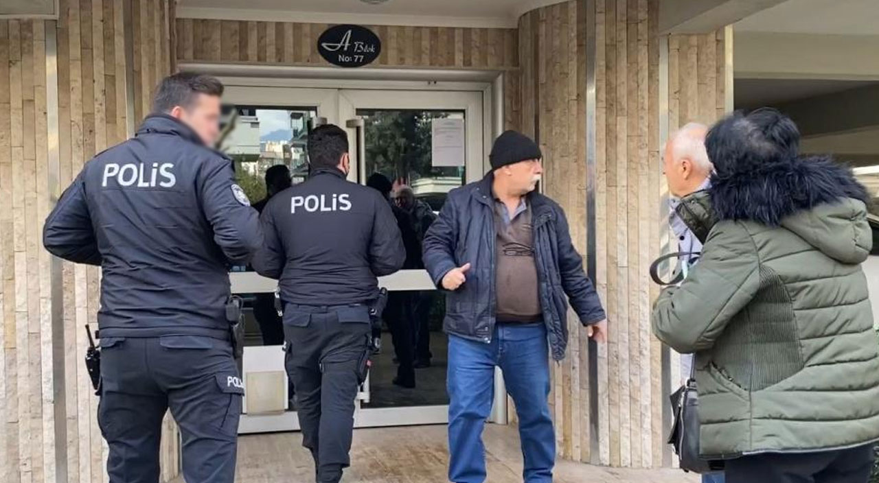 İlaçlama bahanesiyle girdikleri evde yaşlı kadına dehşeti yaşattılar