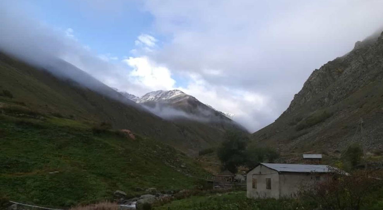 Doğu Karadeniz beyaza büründü