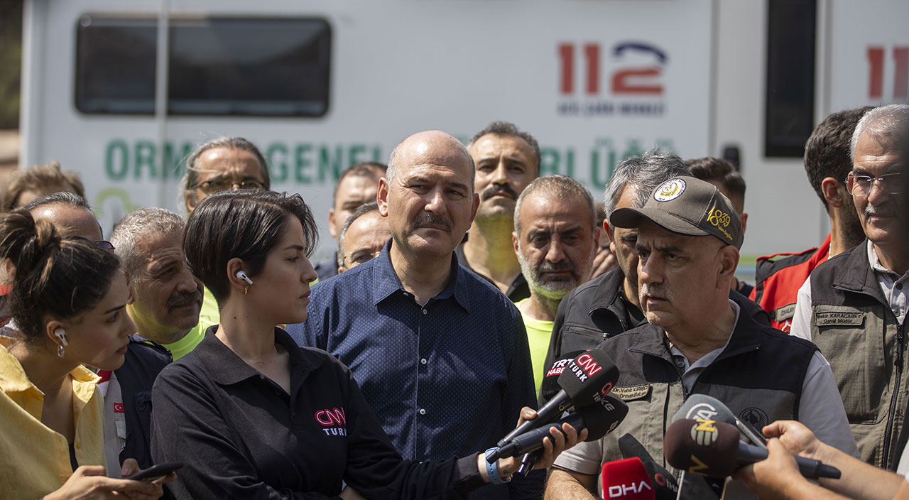 Marmaris'teki yangında 3. gün! Yangın büyük oranda kontrol altına alındı Marmaris'teki yangında 3. gün! Yangın büyük oranda kontrol altına alındı