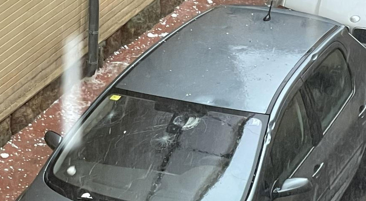 Tenis topu büyüklüğünde yağan dolu görenleri dehşete düşürdü! 1 bebek öldü, 29 yaralı Tenis topu büyüklüğünde yağan dolu görenleri dehşete düşürdü! 1 bebek öldü, 29 yaralı