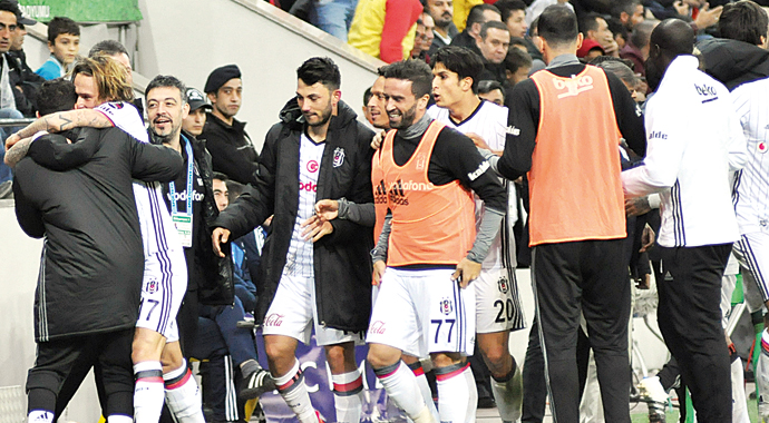 Aboubakar, Ömer yazar