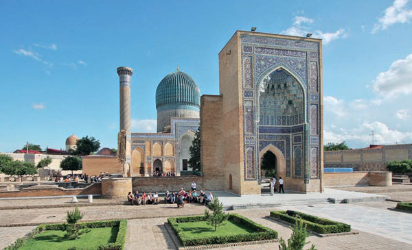 Altın halkanın izinde...