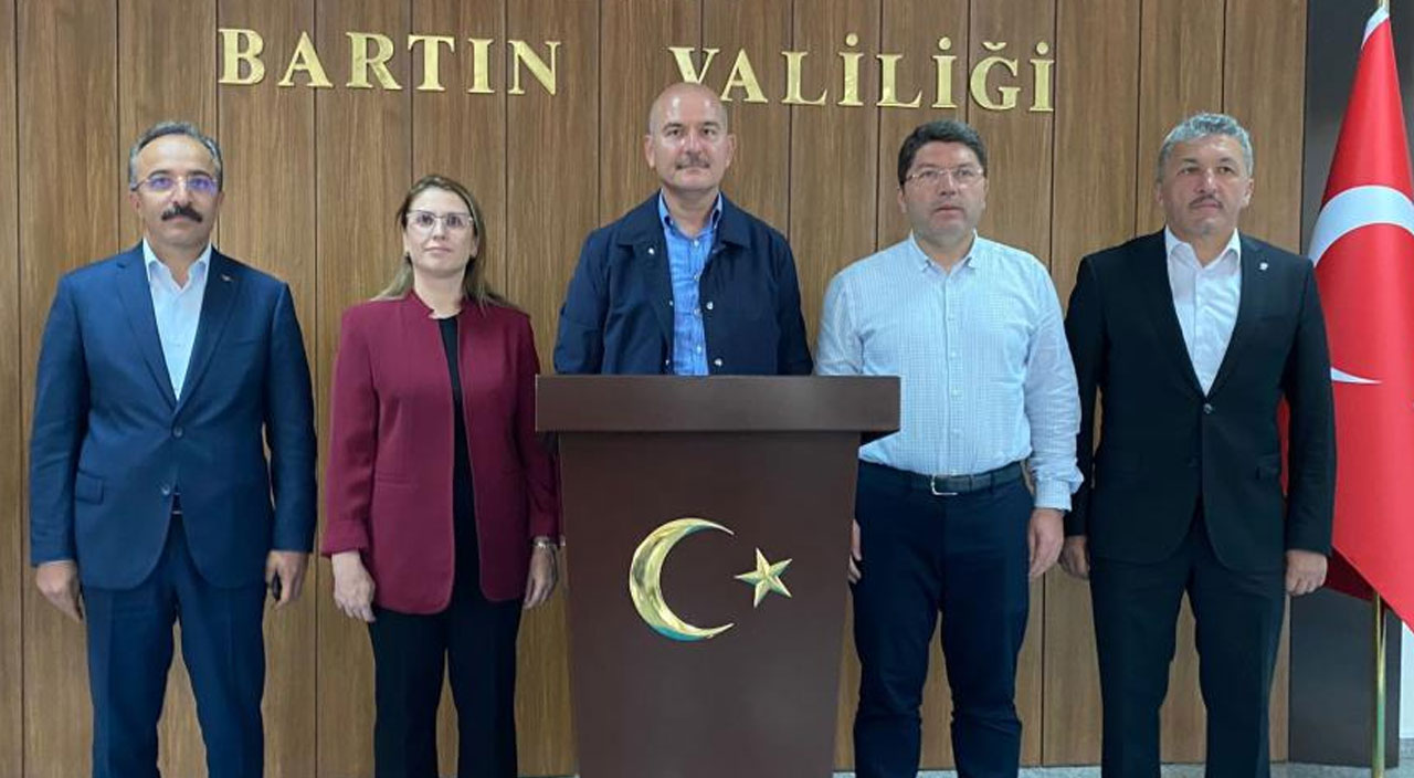 Bakan Soylu, Batı Karadeniz'deki selin bilançosunu açıkladı: '4,2 milyar TL' Bakan Soylu, Batı Karadeniz'deki selin bilançosunu açıkladı: '4,2 milyar TL'