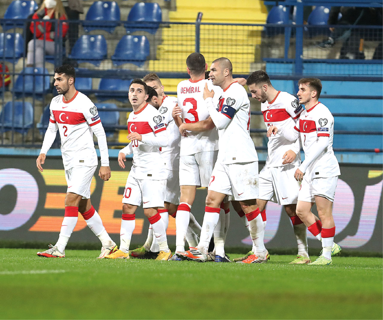 A Millî Takım Karadağ'ı devirdi, Play-off'a kaldı