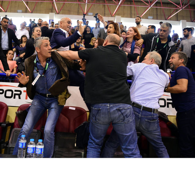 Aziz Yıldırım'dan tokat yiyen başkan konuştu