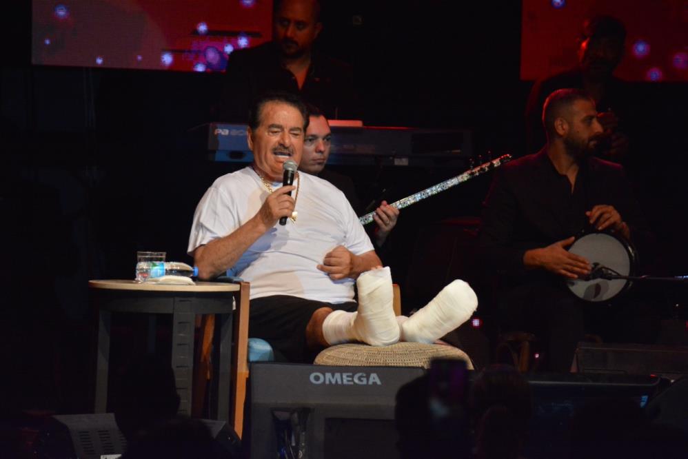 Alçılı ayağı ile konserlerine devam eden İbrahim Tatlıses, kaza sırasında yaşadıklarını anlattı