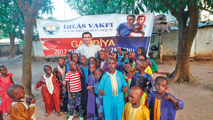 İhlas Vakfı ikinci bayramı yaşattı