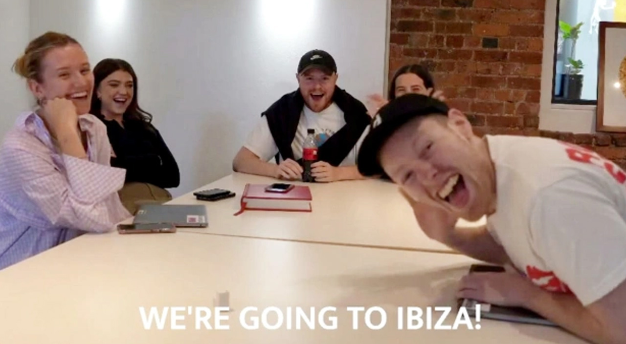 Bonkör patrondan bir jest daha! Tüm personelini Ibiza'ya ücretsiz tatile gönderiyor