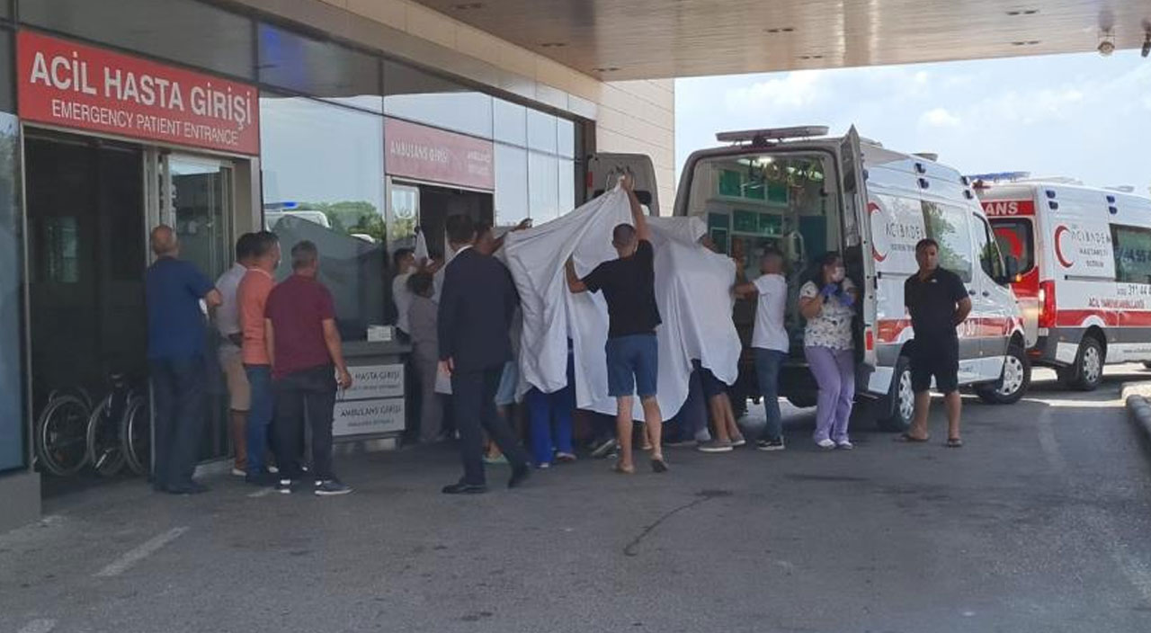 Kaza küslük dinlemedi: Ahmet Tatlıses, İbrahim Tatlıses’in yardımına koştu