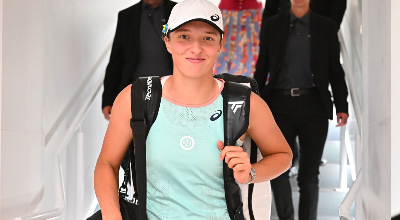 Iga Swiatek 2. kez Roland Garros şampiyonu! Polonyalı raket finalde Coco Gauff'u rahat yendi