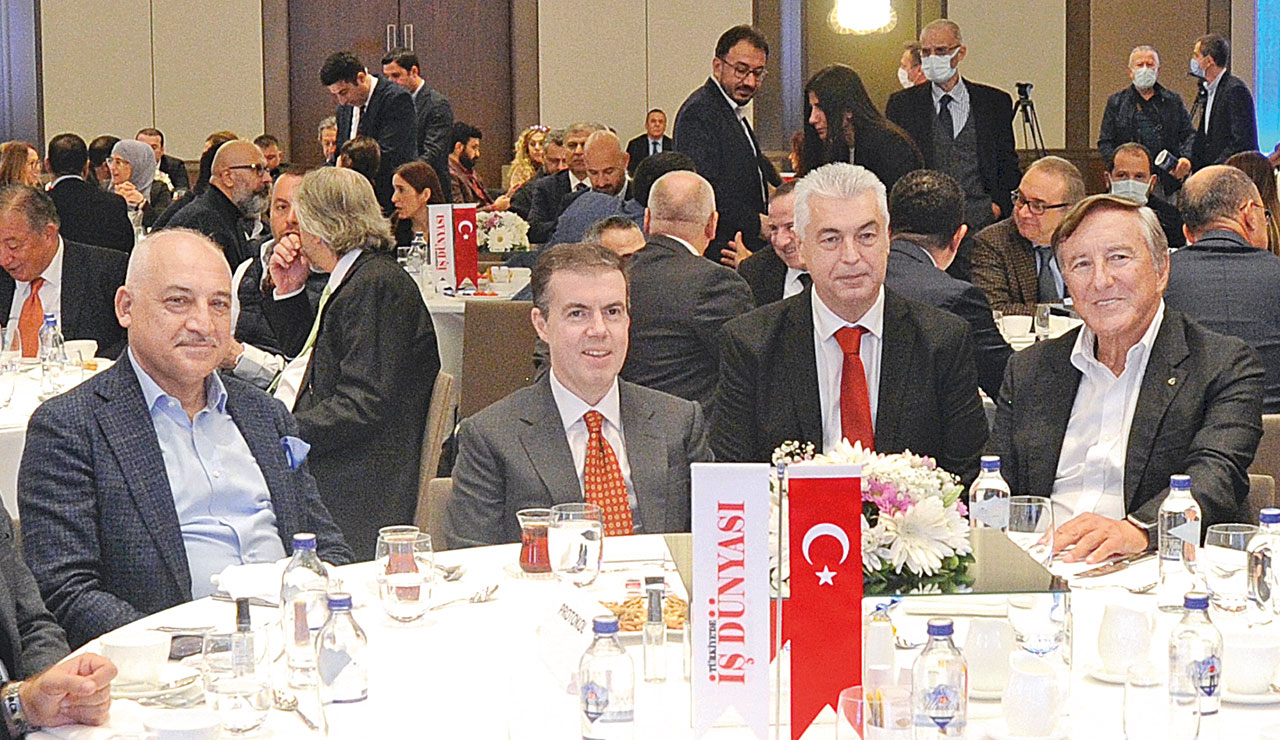 'Türkiye'de İş Dünyası' yayın hayatına başladı