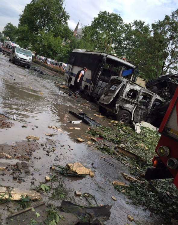 Olay yeri boşatıldı, kontrollü patlama yapıldı