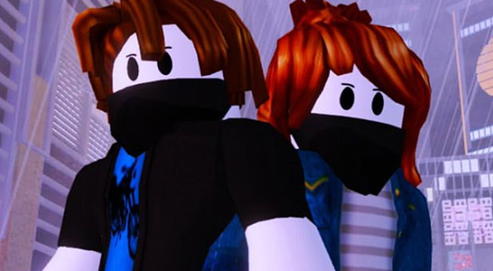 Genç ikizler bilgisayar oyunları yaparak babalarının ev borçlarını ödedi