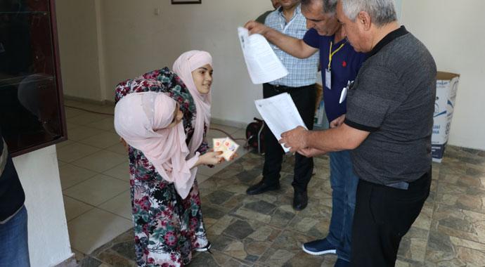 Siyam ikizlerinin hedefi İlahiyat Fakültesini kazanmak