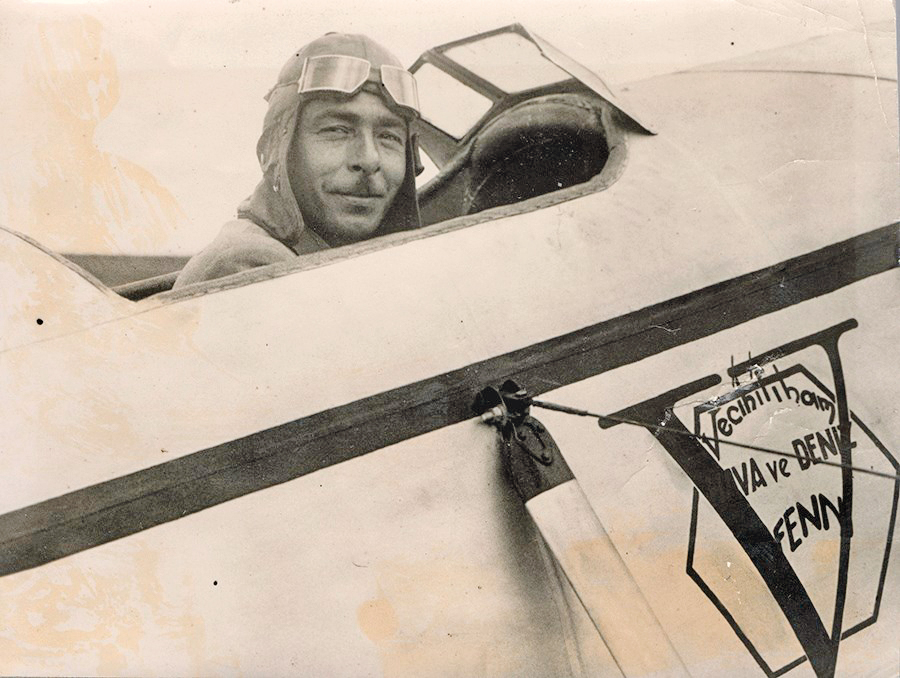 İlk yerli uçak yüzyıl önce gökyüzüne böyle çıktı! İndikten sonra Vecihi Hürkuş'un başına gelmeyen kalmadı İlk yerli uçak uçalı yüzyıl geçti! İndikten sonra Vecihi Hürkuş'un başına gelmeyen kalmayacaktı - 1. Resim