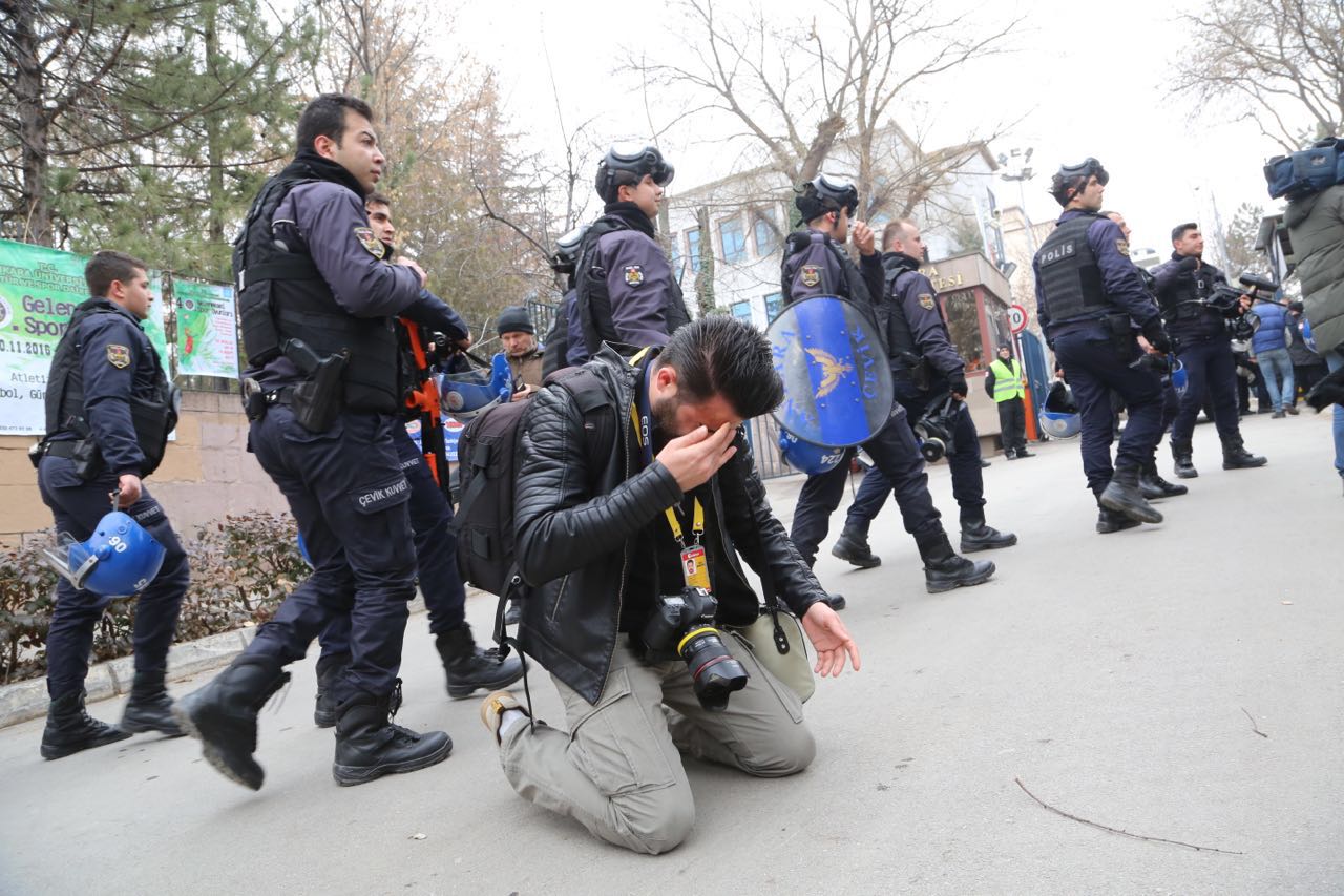 Ankara Üniversitesi'nde gerginlik