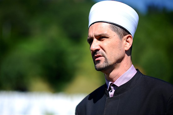 Pestalic: Srebrenitsa'da 25 imam öldürüldü