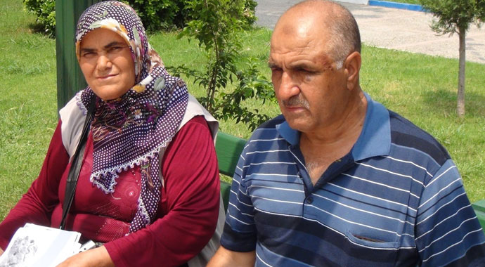 Okuduğu duayı beğenmeyip imamı darp ettiler