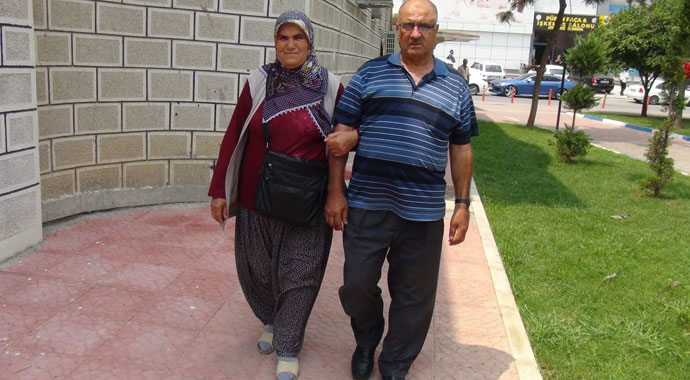 Okuduğu duayı beğenmeyip imamı darp ettiler