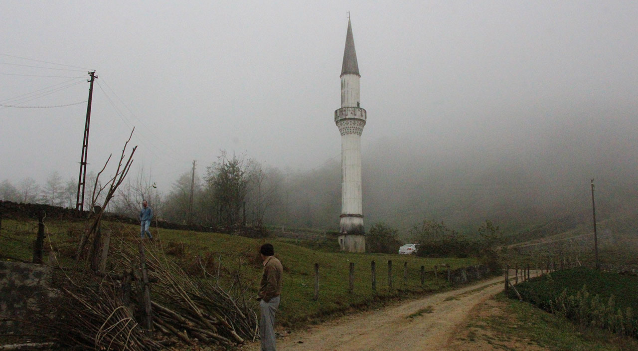 Trabzon'da ilginç manzara: Minare var cami yok