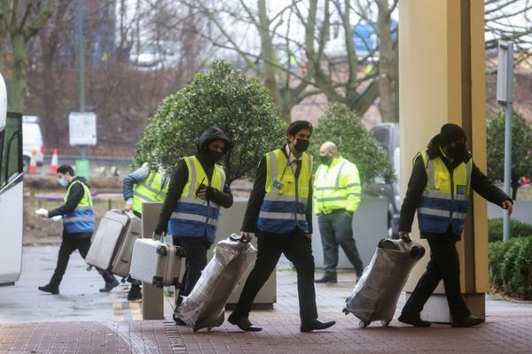 Türkiye'yi kırmızı listeden çıkaran İngiltere, otel karantinasını da kaldırdı