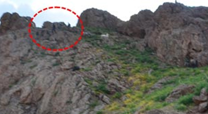 Teröristler mağarada yakalandı! 8 terörist öldürüldü...