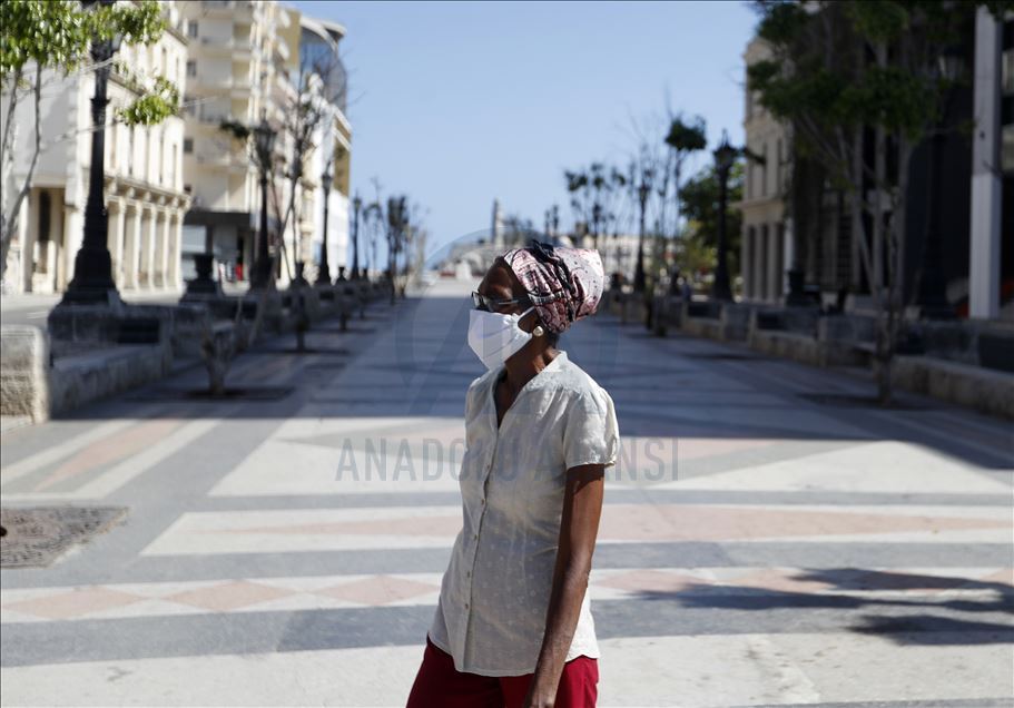 Koronavirüsün Omicron mutasyonu Küba'ya sıçradı