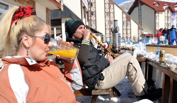 İranlılar tatili Türkiye'de geçiriyor İranlılar tatili Türkiye'de geçiriyor