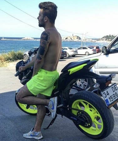 İstanbul'da kız arkadaşıyla yaptığı şoke etmişti! Bir de gülüyor ama...