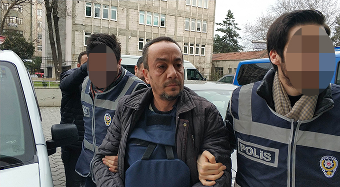 Gazinoda istek şarkısı söylenmeyince ortalığı birbirine kattı: 1 ölü Gazinoda istek şarkısı söylenmeyince ortalığı birbirine kattı: 1 ölü