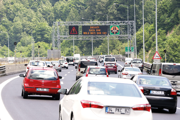 Trafik yoğunluğu yüzde 6’ya düştü, İstanbul rahatladı