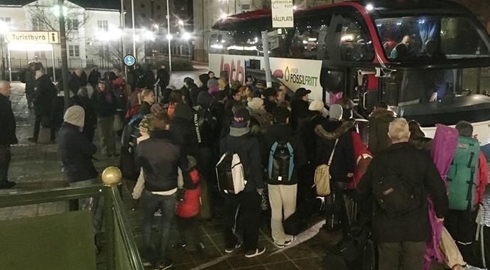 İsveç'te bomba paniği! Tren seferlerini durdurdu İsveç'te bomba paniği! Tren seferlerini durdurdu