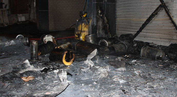 Sağlam bıraktığı iş yeri küle döndü