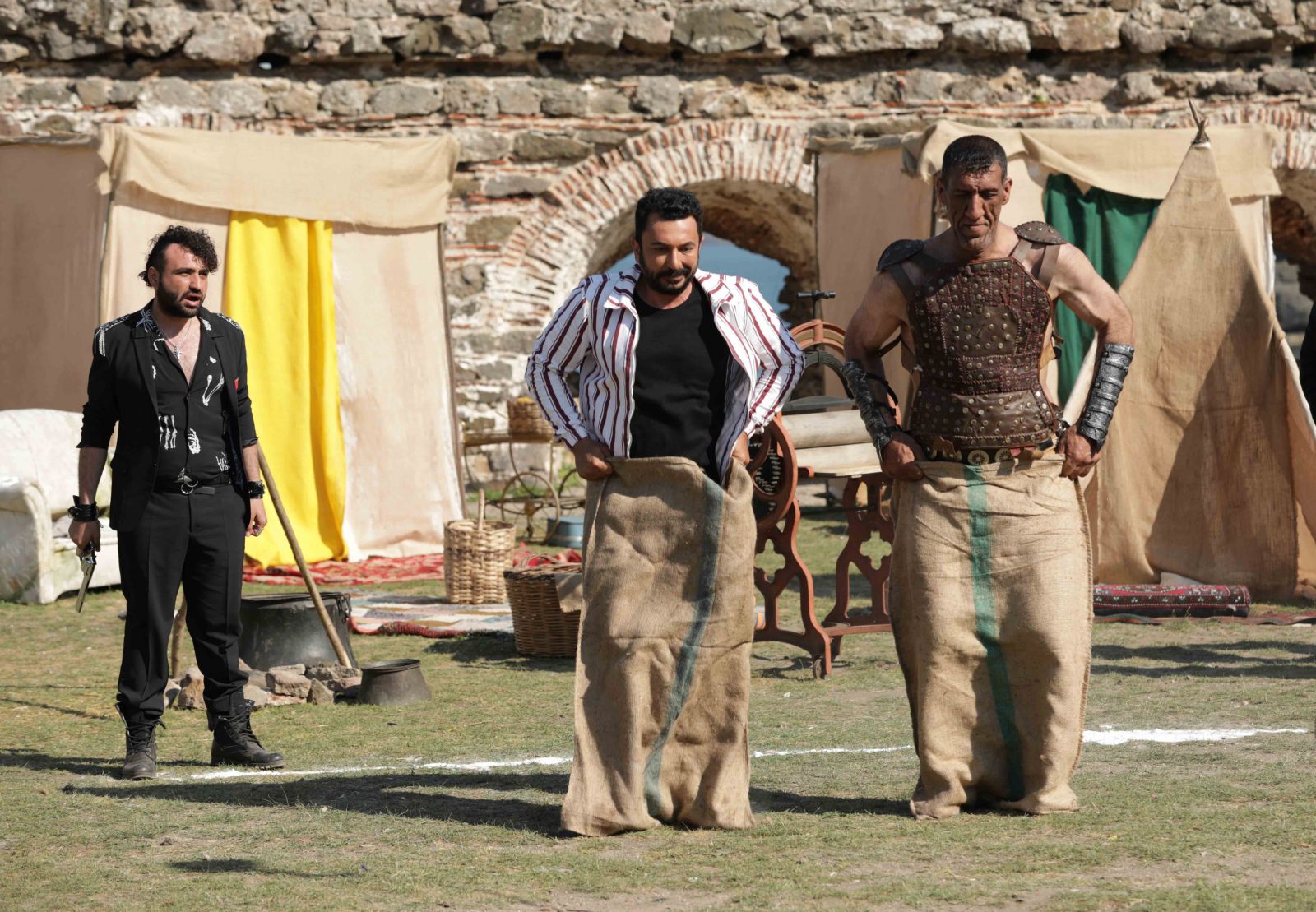 'Geçmiş Olsun'a çok konuşulacak prodüksiyon